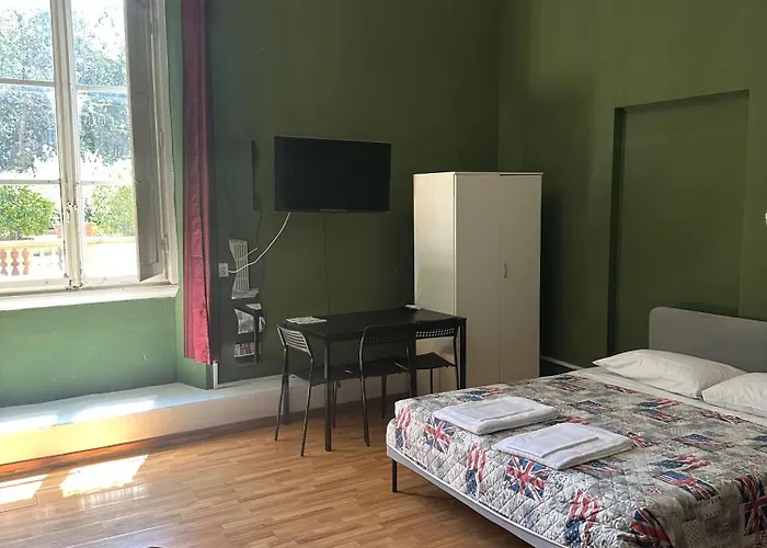 Rooms77 Centro Storico Konukevi 3*