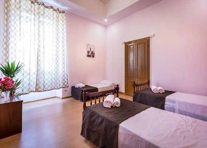 Rooms77 Centro Storico Floransa