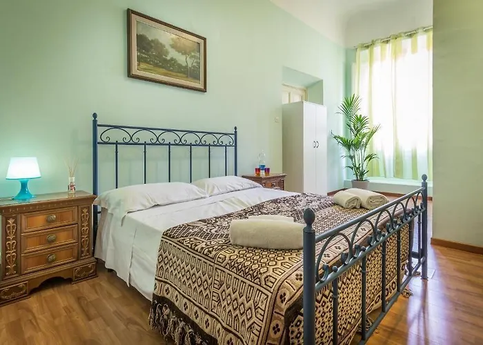게스트하우스 Rooms77 Centro Storico