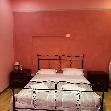 Affittacamere Rooms77 Centro Storico 3*