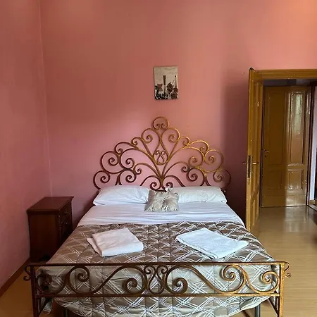 Rooms77 Centro Storico Affittacamere