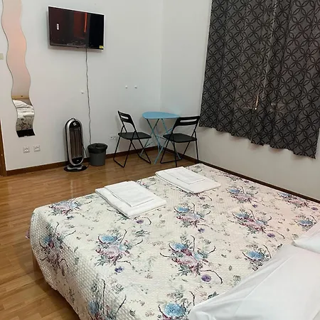 Rooms77 Centro Storico 3* فلورنس