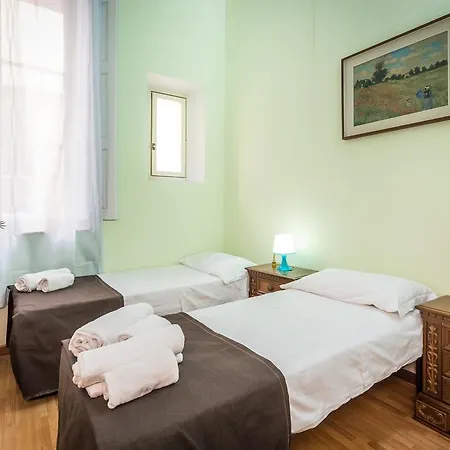 Rooms77 Centro Storico